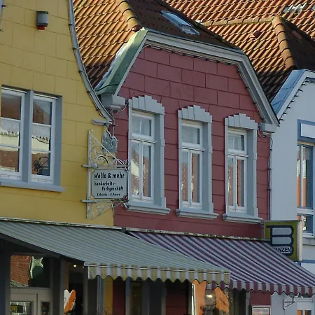 Zum Suderwall *